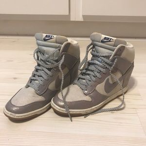 Nike Sky Hi Wedge Sneakers Silver Blue Size 9.5